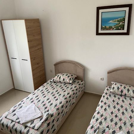 Montebello Inn Apartments Улцинь Экстерьер фото
