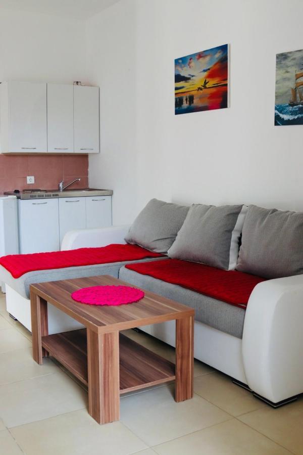 Montebello Inn Apartments Улцинь Экстерьер фото
