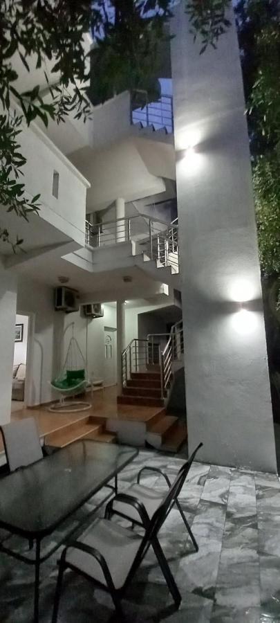 Montebello Inn Apartments Улцинь Экстерьер фото
