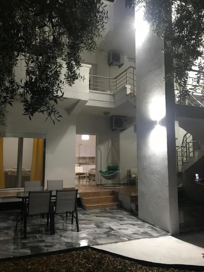 Montebello Inn Apartments Улцинь Экстерьер фото