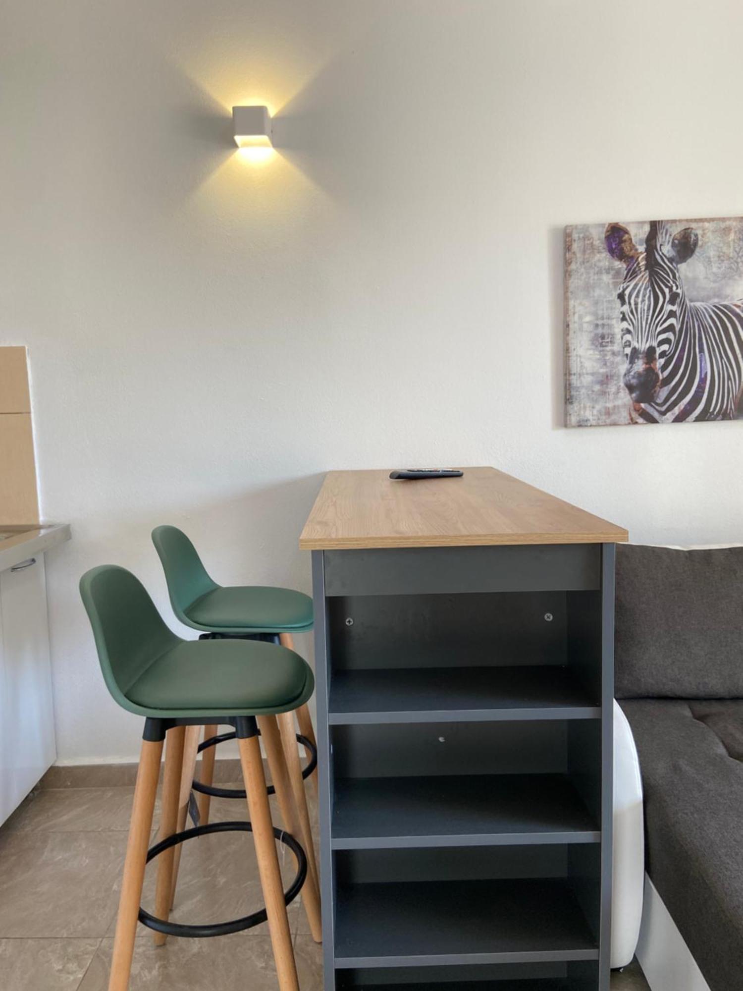 Montebello Inn Apartments Улцинь Экстерьер фото