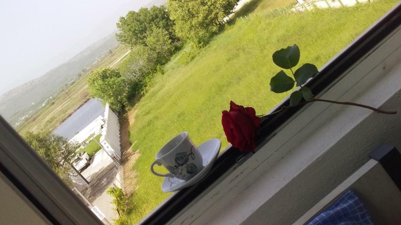Montebello Inn Apartments Улцинь Экстерьер фото